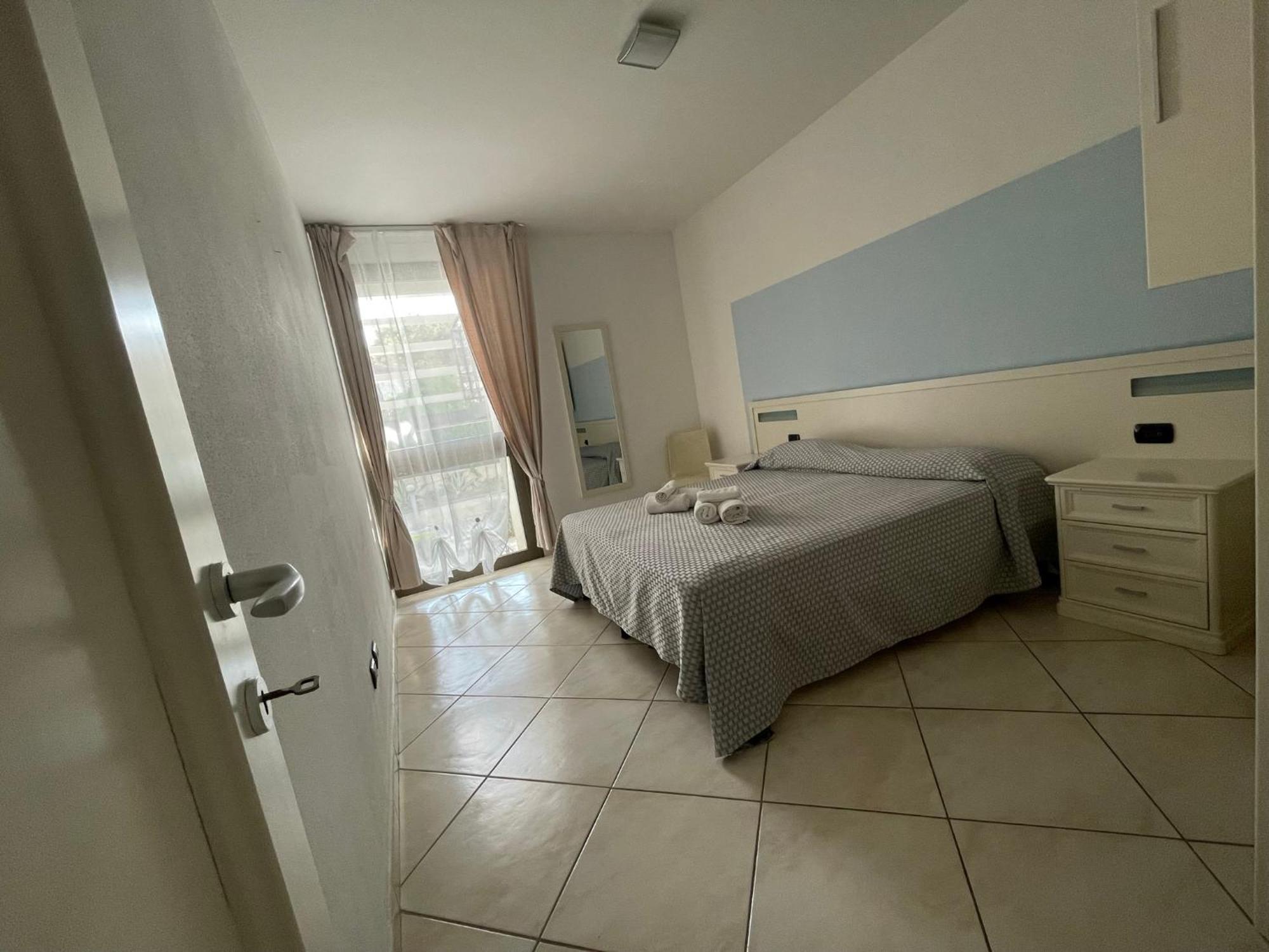 Pisa Beach Park Apart otel Tirrenia Dış mekan fotoğraf