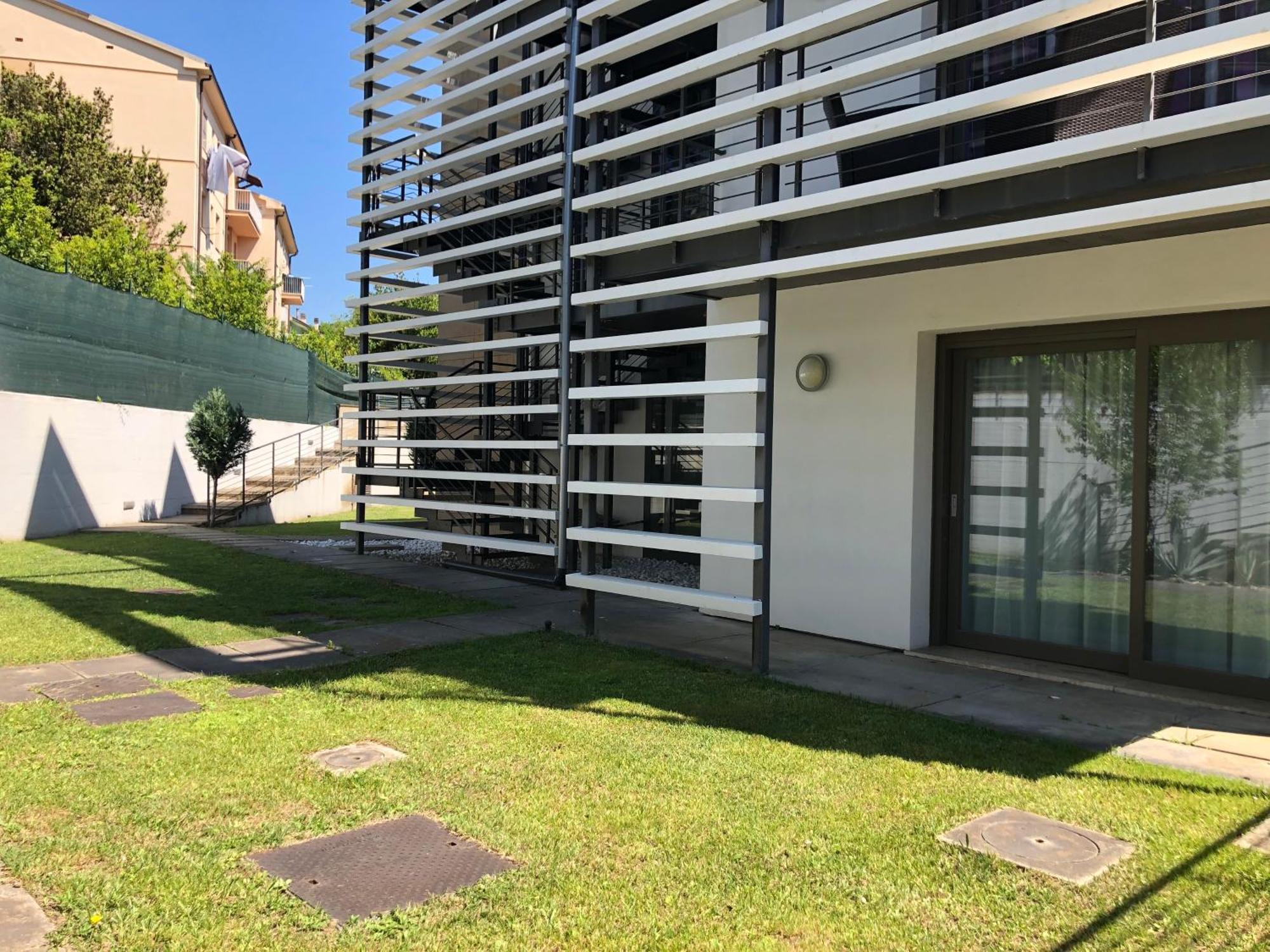 Pisa Beach Park Apart otel Tirrenia Dış mekan fotoğraf
